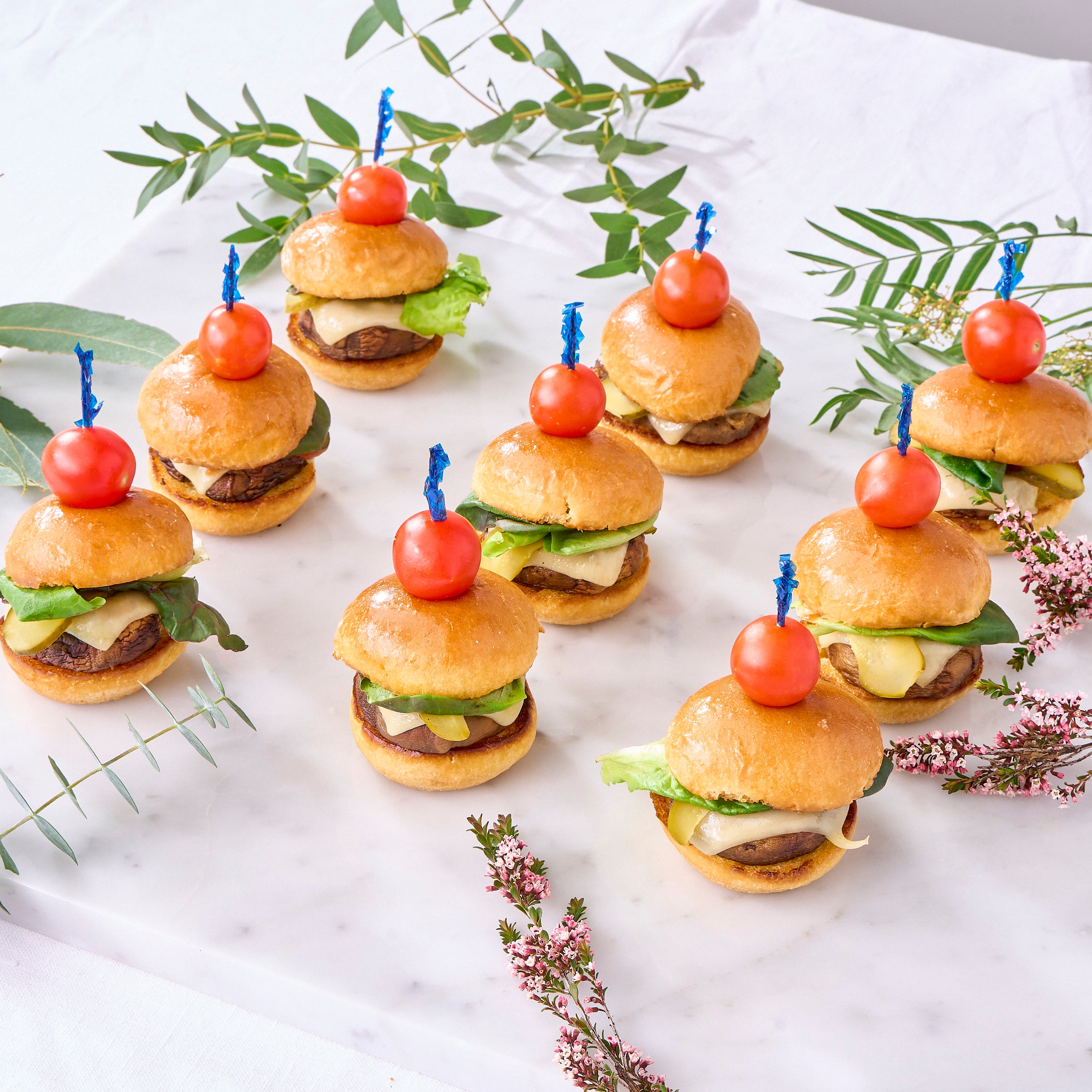 Cheeseburger Sliders (box of 9)