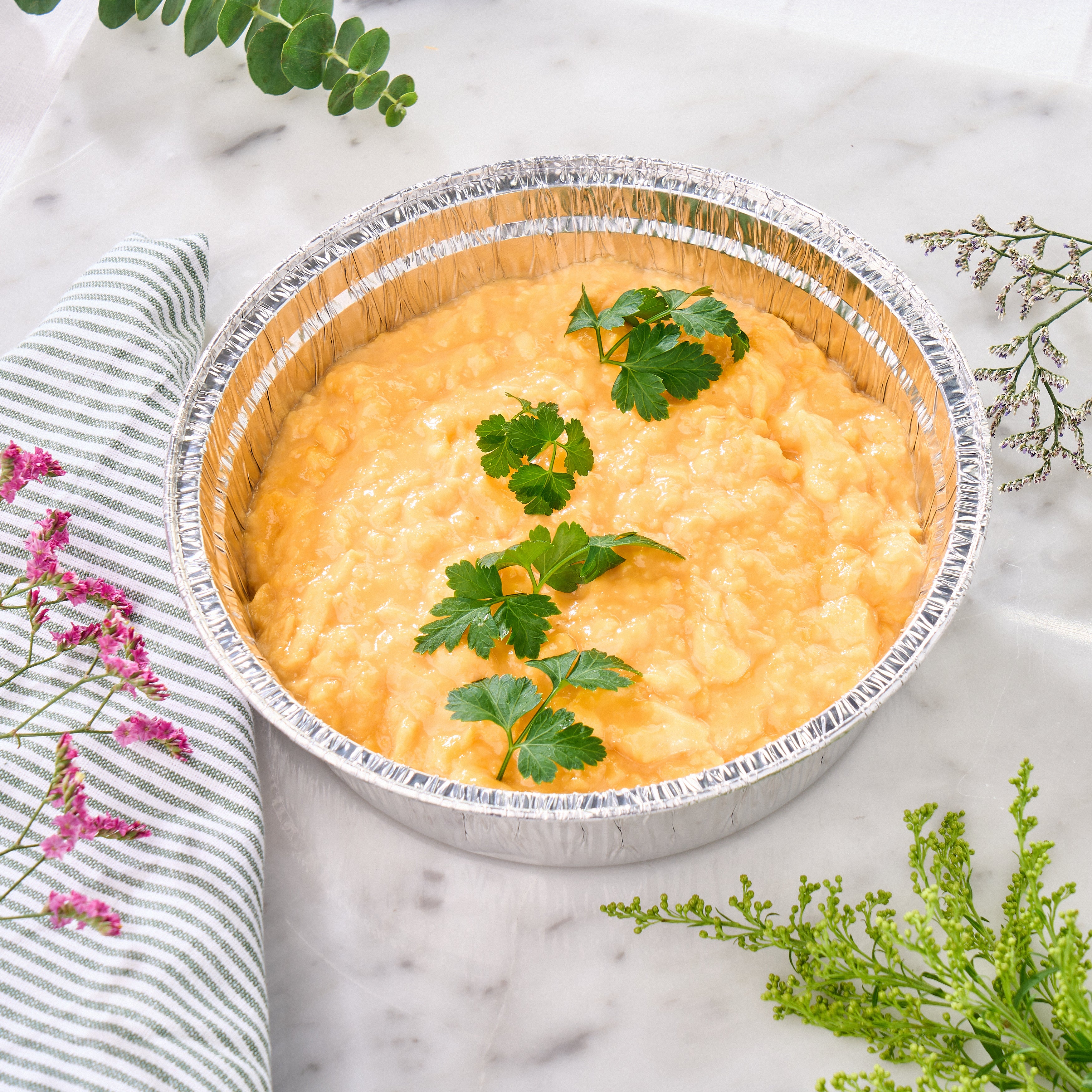 Tray of Scrambled Eggs (For 8-10 Persons)