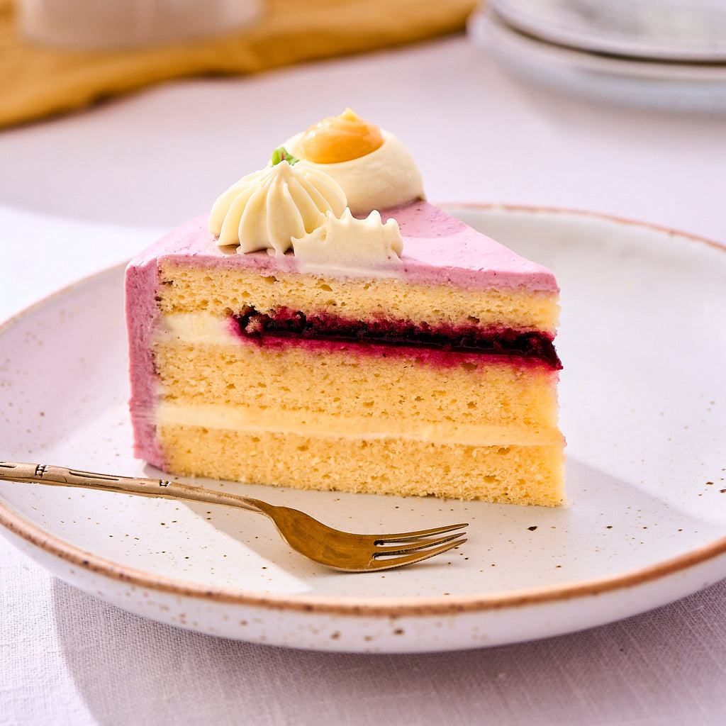 Lemon Cassis Sponge