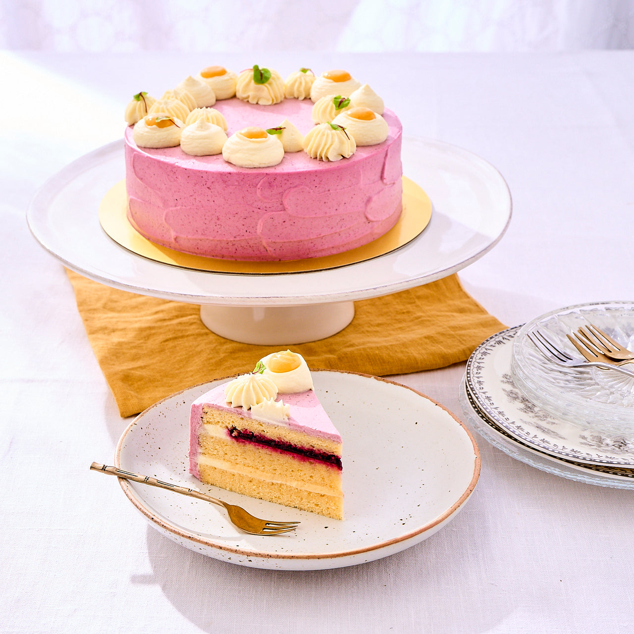 Lemon Cassis Sponge