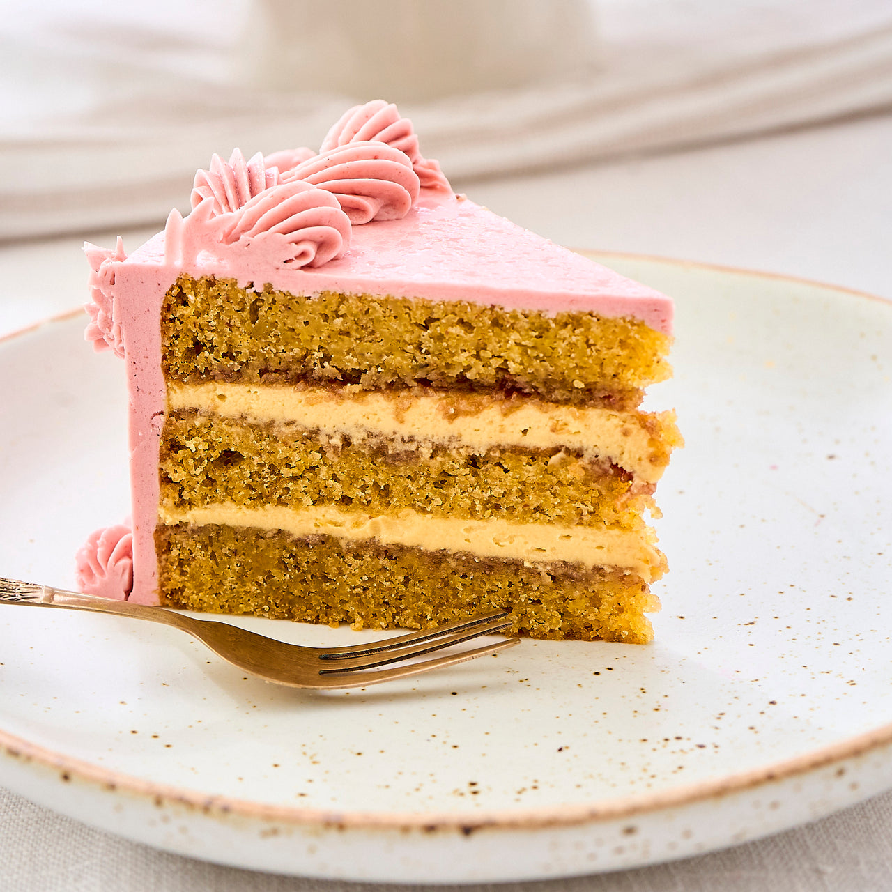 Raspberry Pistachio Cake