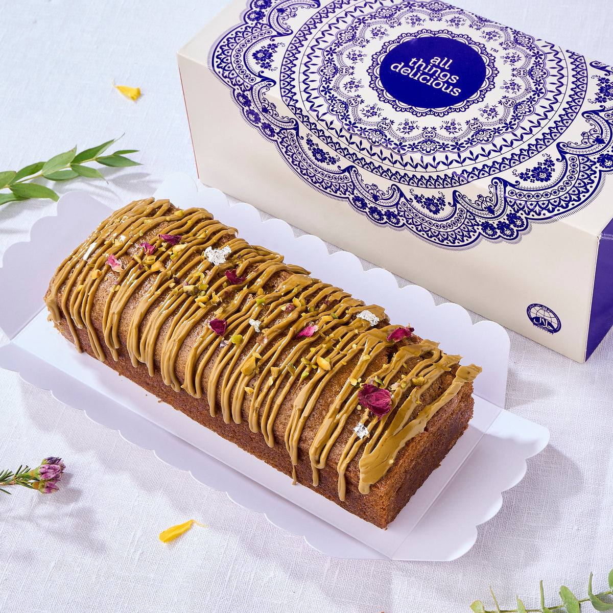 Pistachio Cardamom Voyage Cake (V)