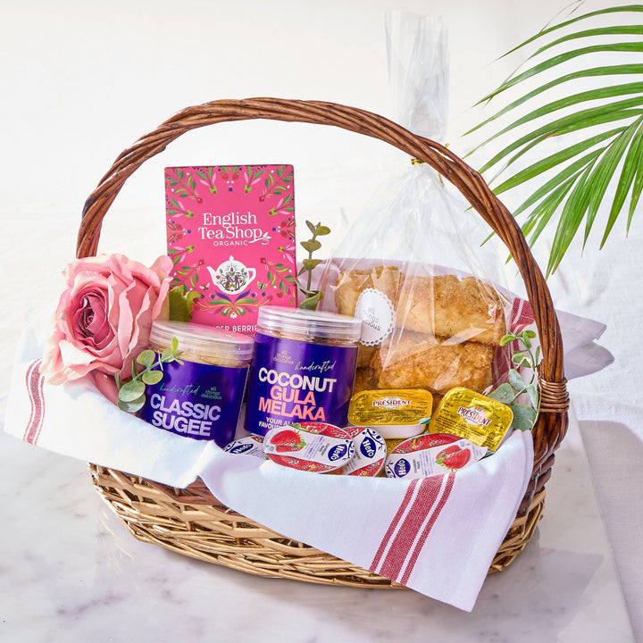 Mother’s Day Picnic Basket