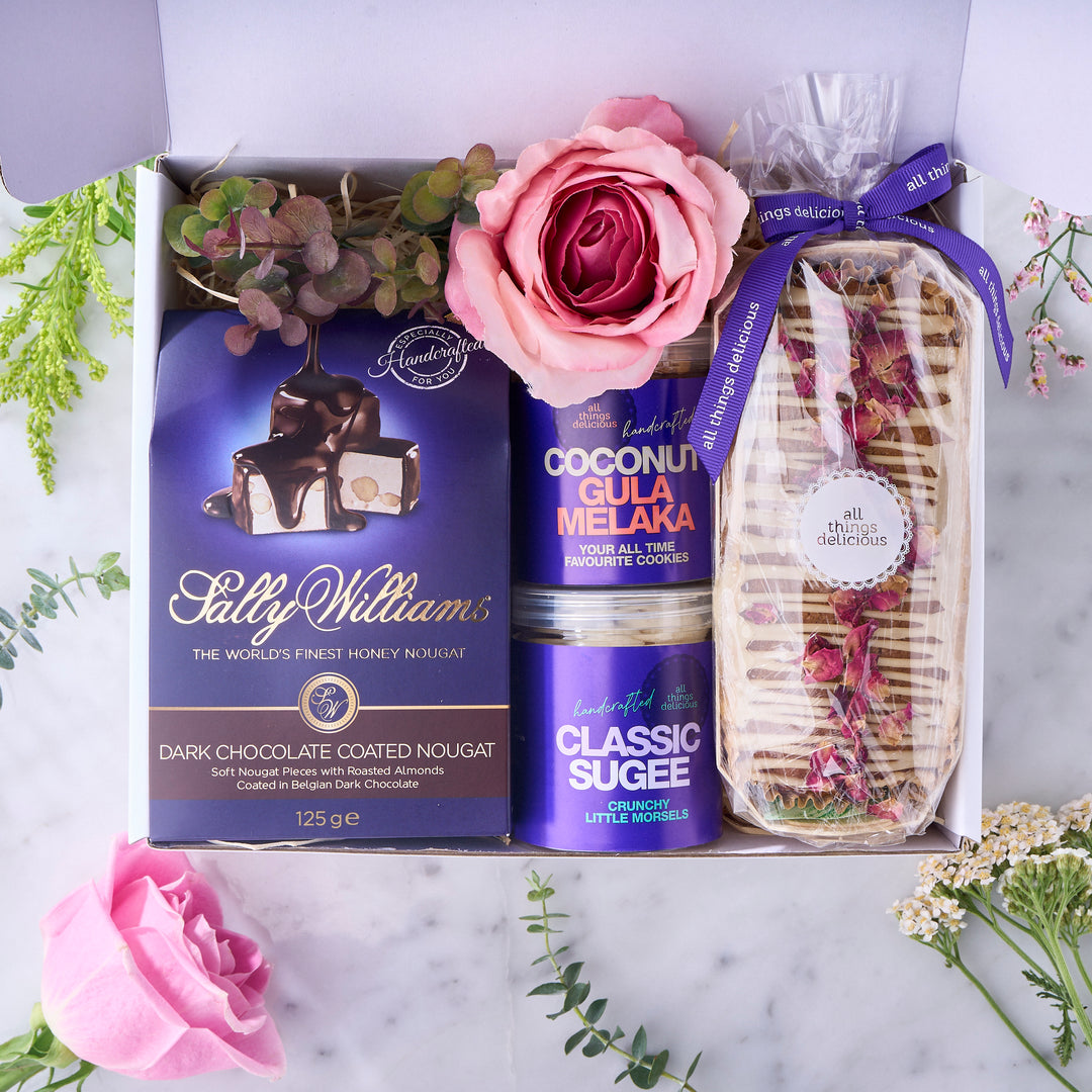Sweet Mother’s Day Gift Box