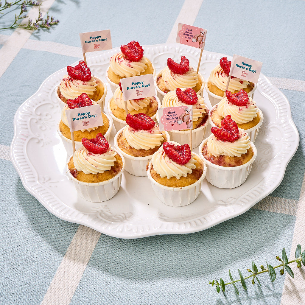 Nurses' Day: Mini Cupcakes (Box of 12)