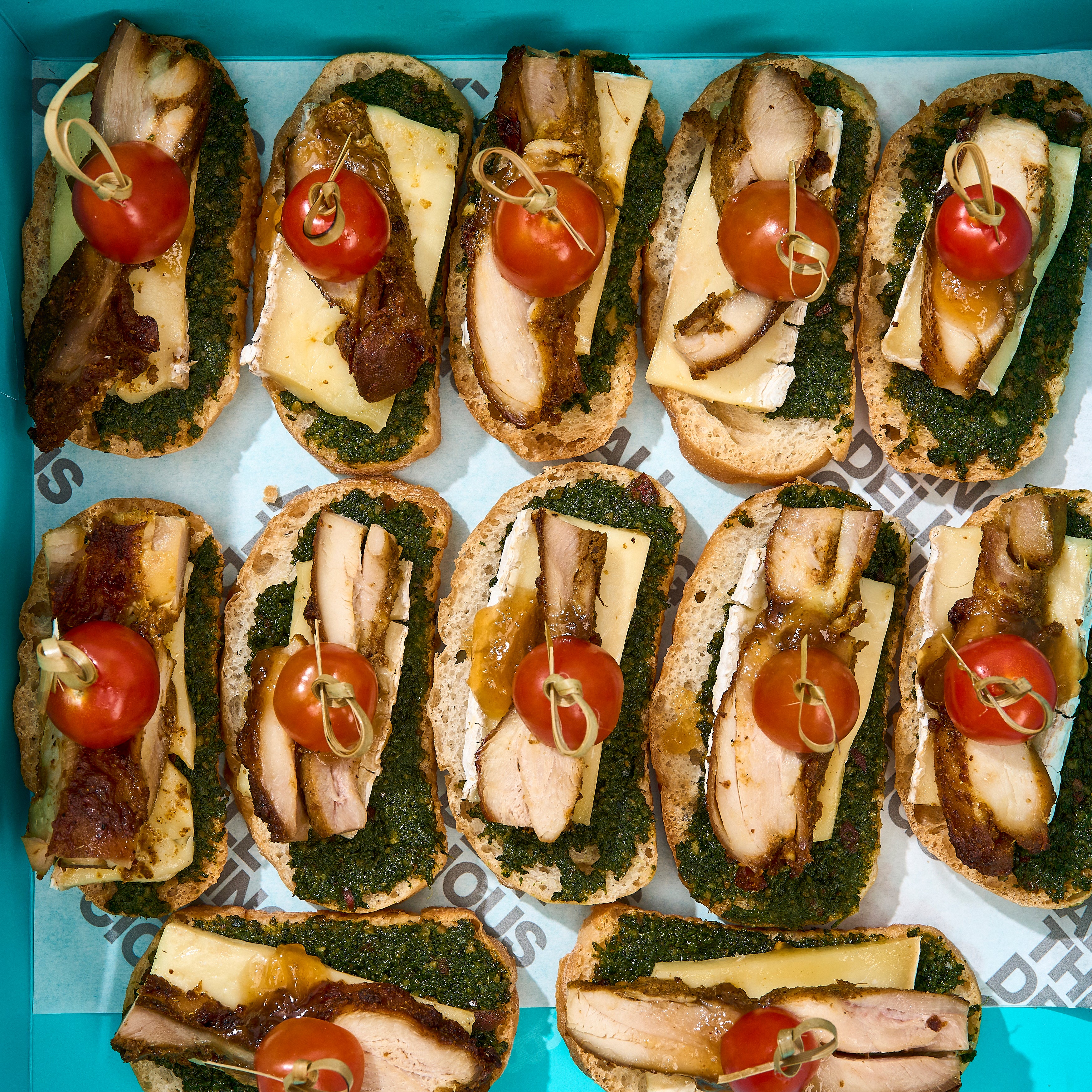 Ramadan Raya Edition Canapés (Box of 36)