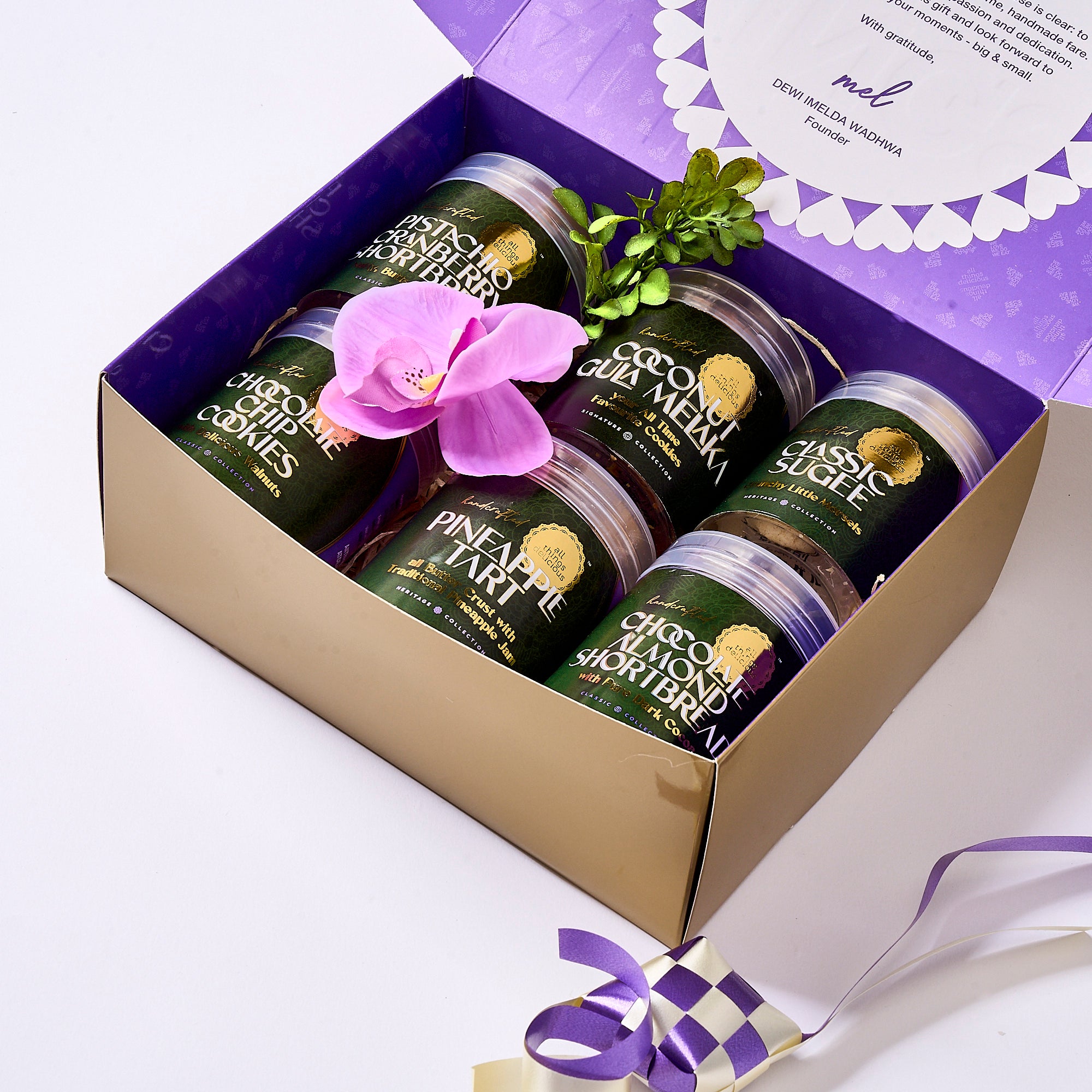 Signature Raya Gift Box