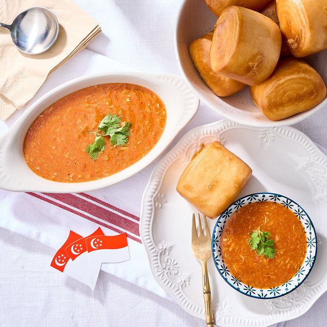 Singapore Chilli crab dip with Mantou
