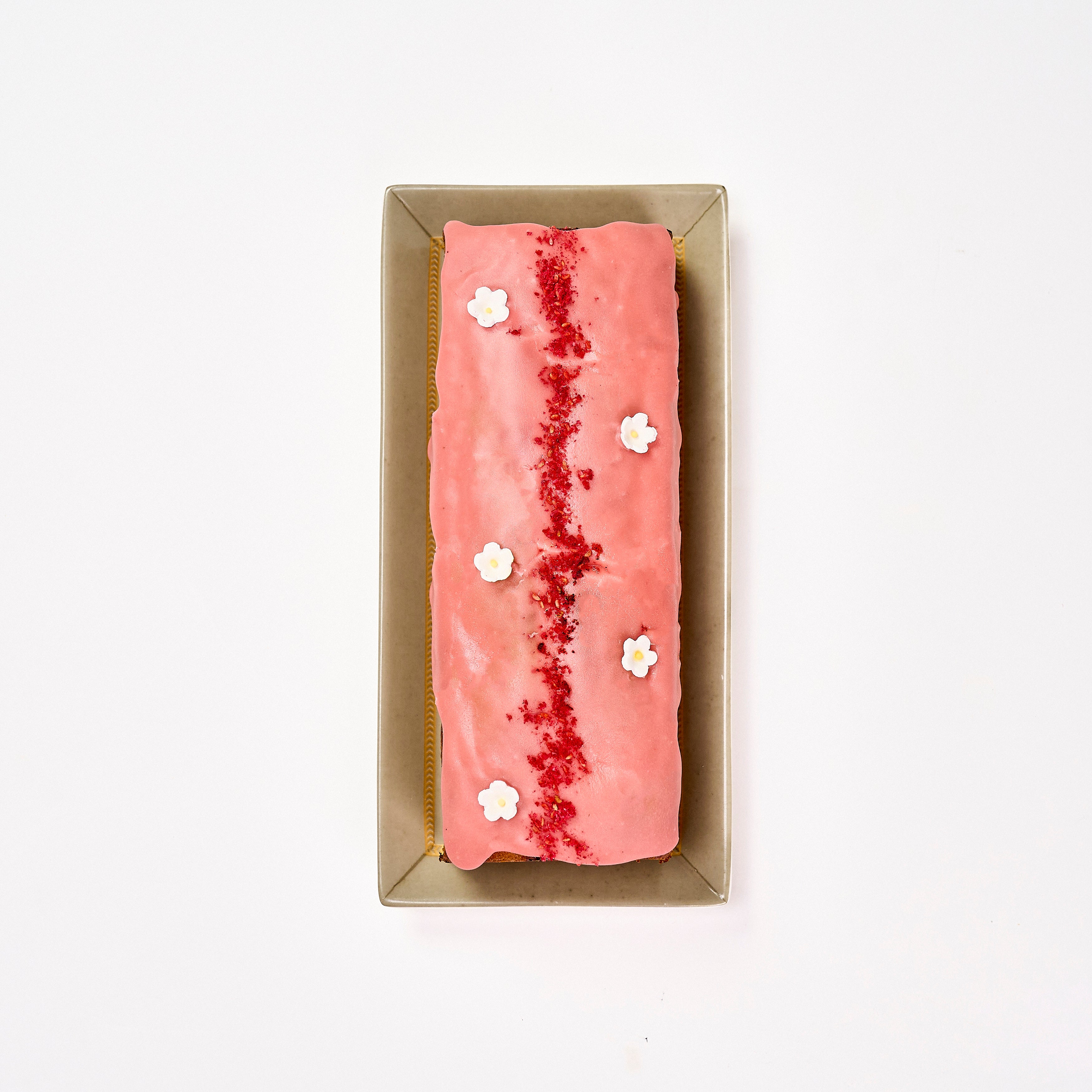 Raspberry Ripple Voyage Cake