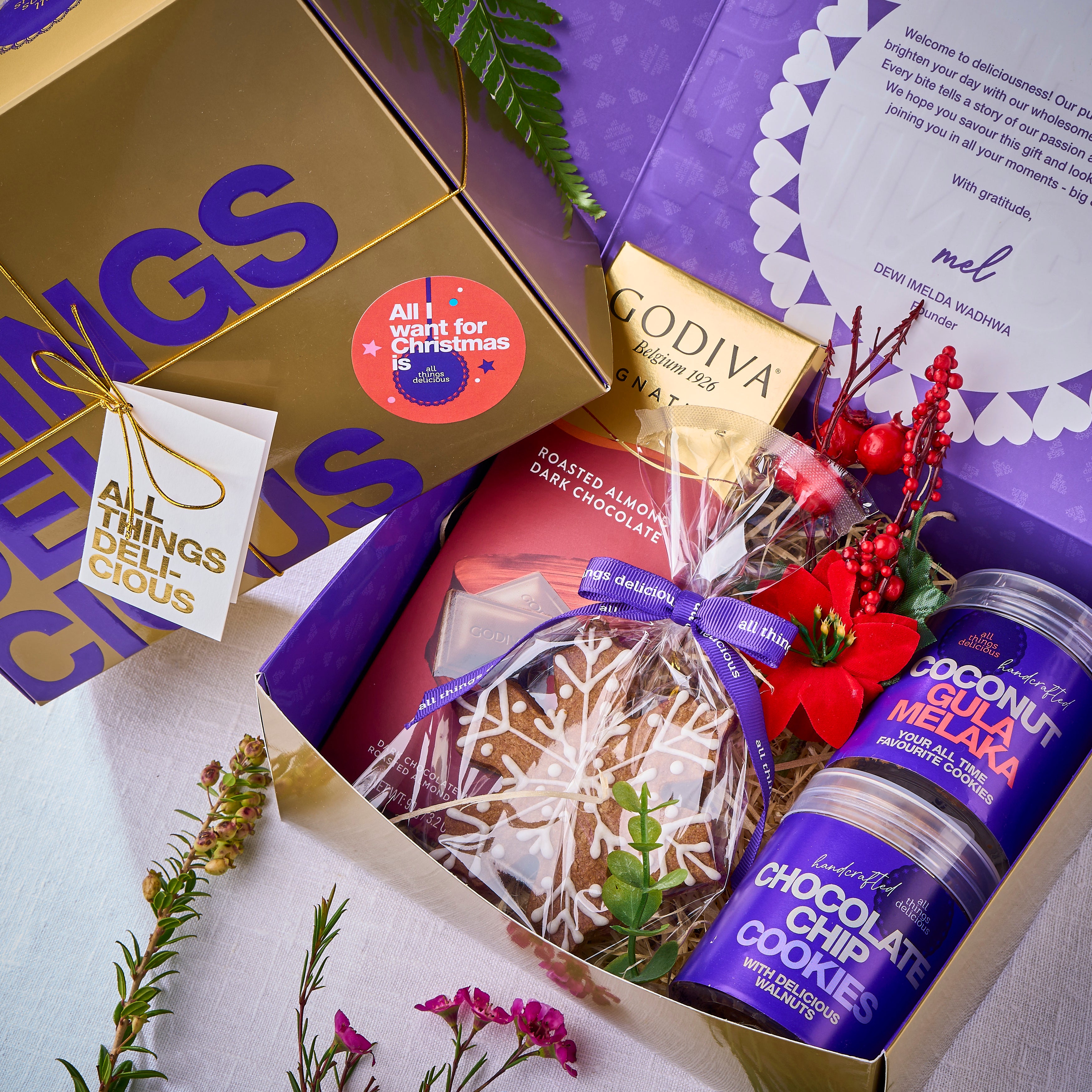 Yuletide Gift Box
