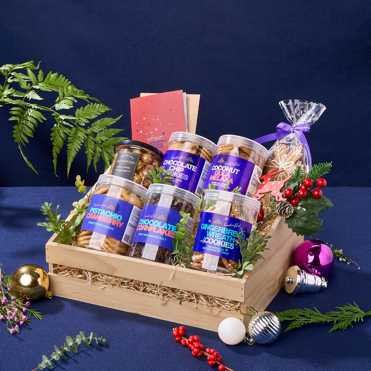 Christmas Cookie Land Hamper (Medium)