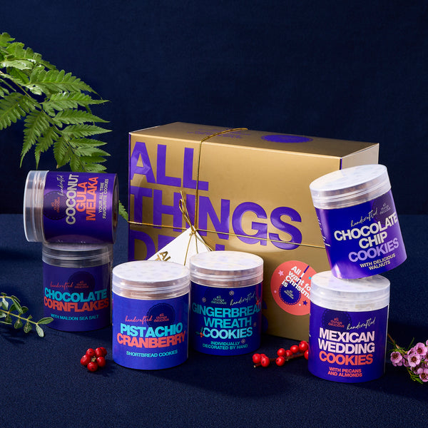Holly Gift Box