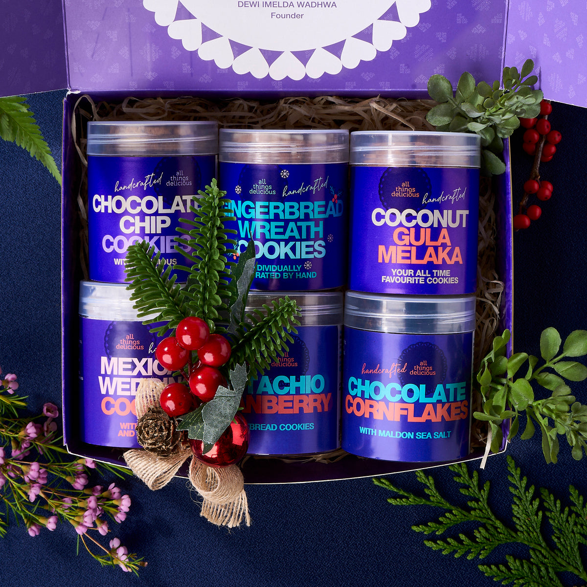 Holly Gift Box