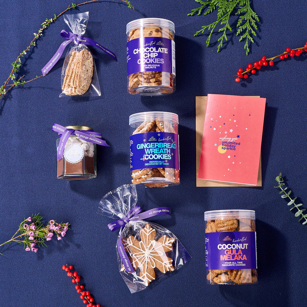 Very Merry Christmas Hamper Basket (Regular)