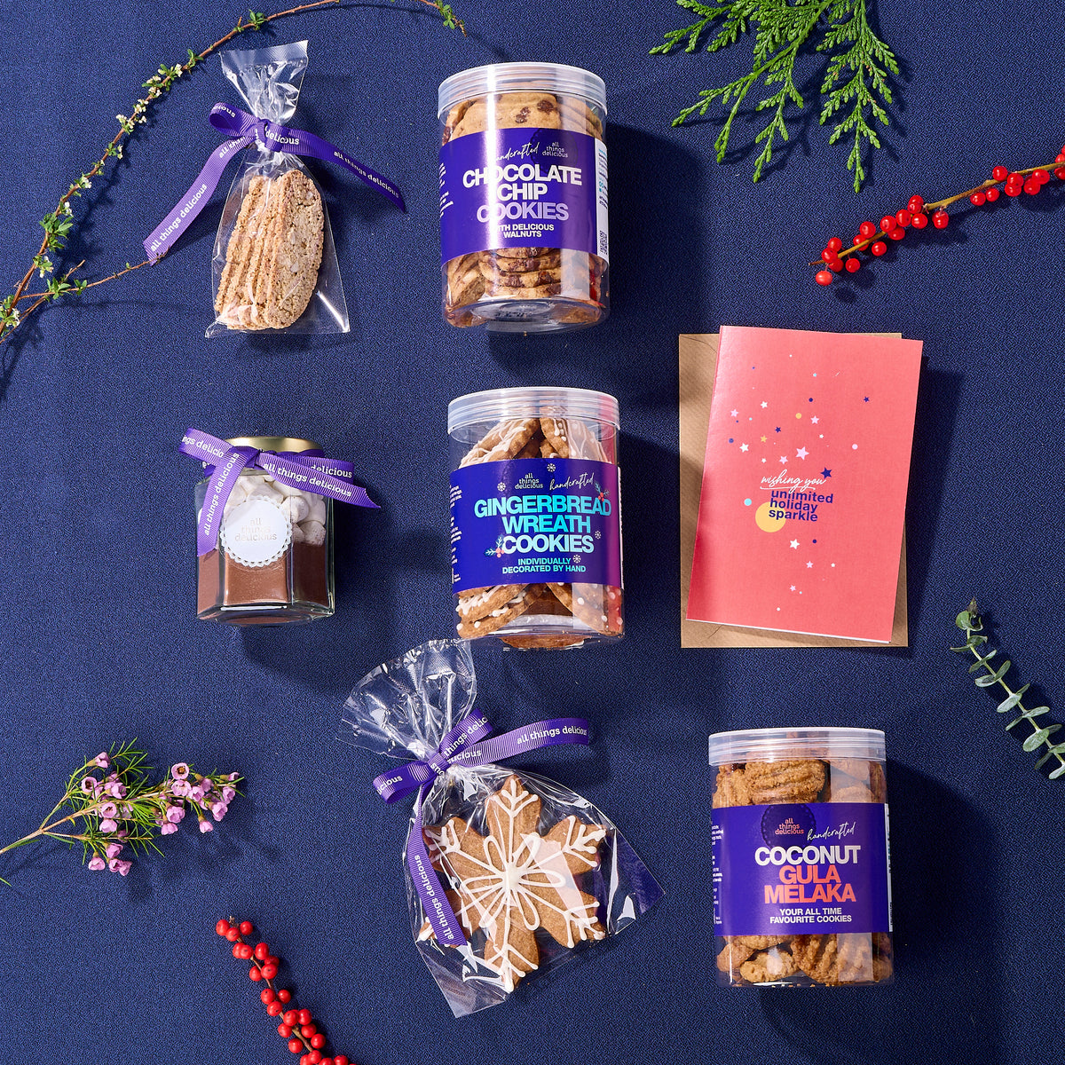 Very Merry Christmas Hamper Basket (Regular)