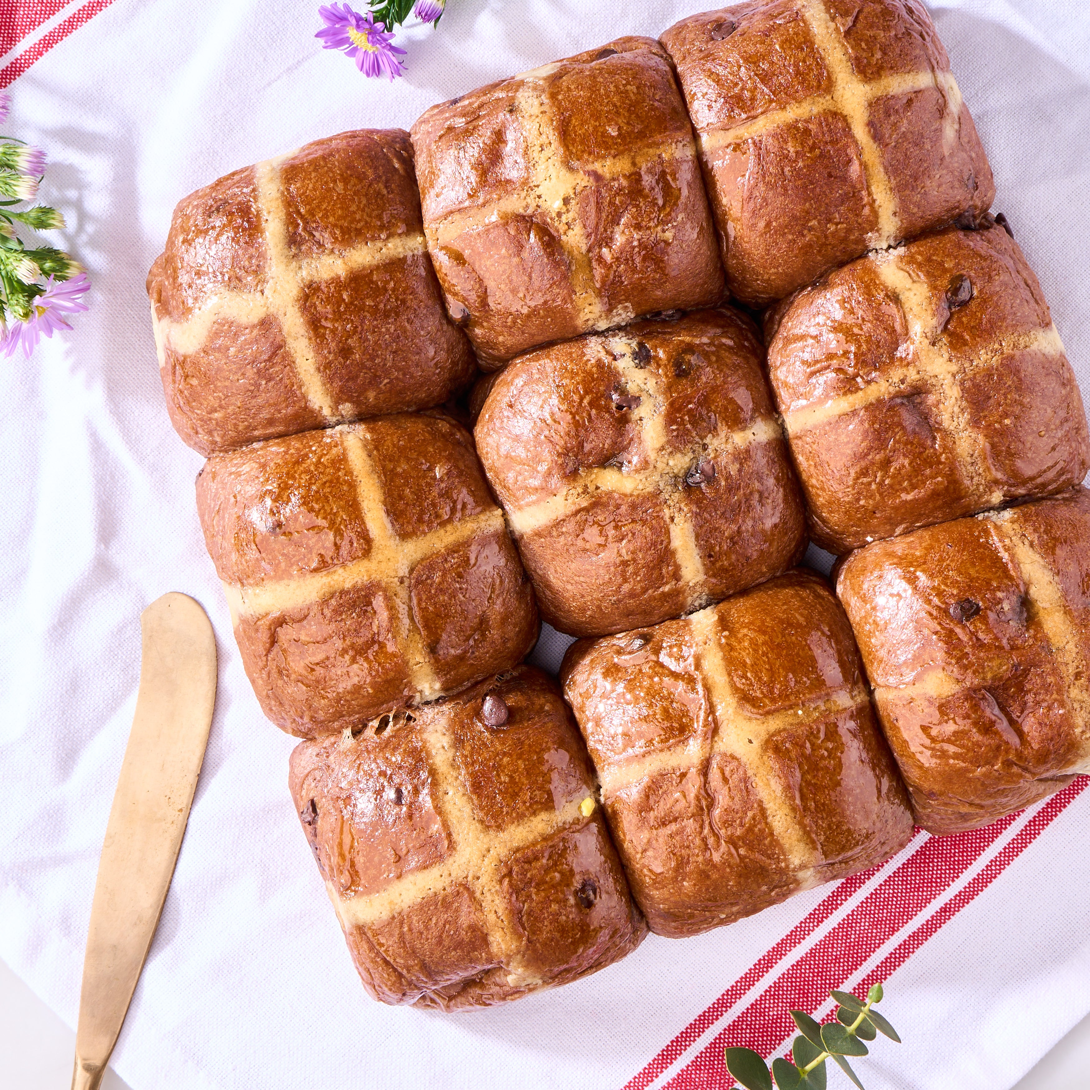 The Hot Cross Buns | 4 Flavours (box of 9) | Halal Bakery SG – All
