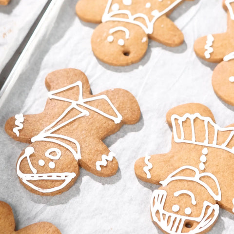 Gingerbread Wreath Cookies