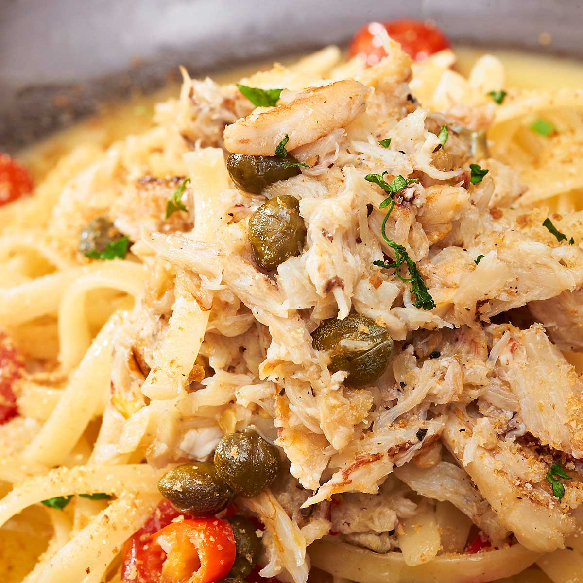 Crab Linguine Pasta Bowl