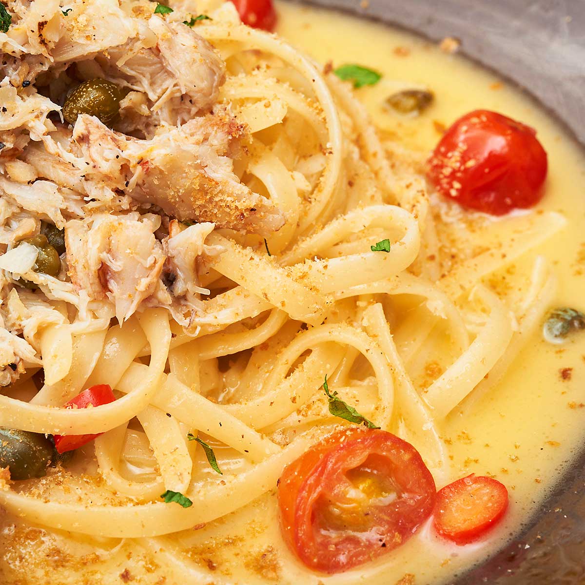 Crab Linguine Pasta Bowl