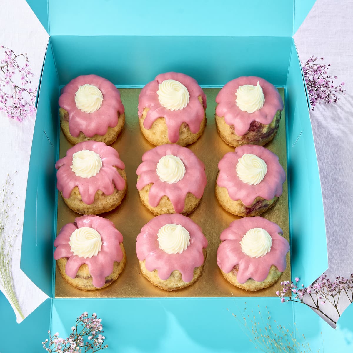 Mini Raspberry Ripple Bundt (Box of 9)