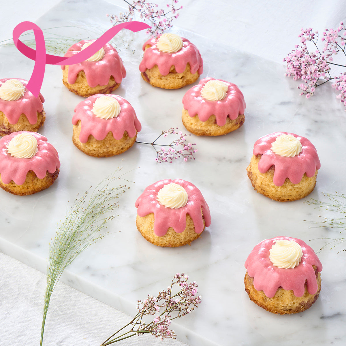 Mini Raspberry Ripple Bundt (Box of 9)