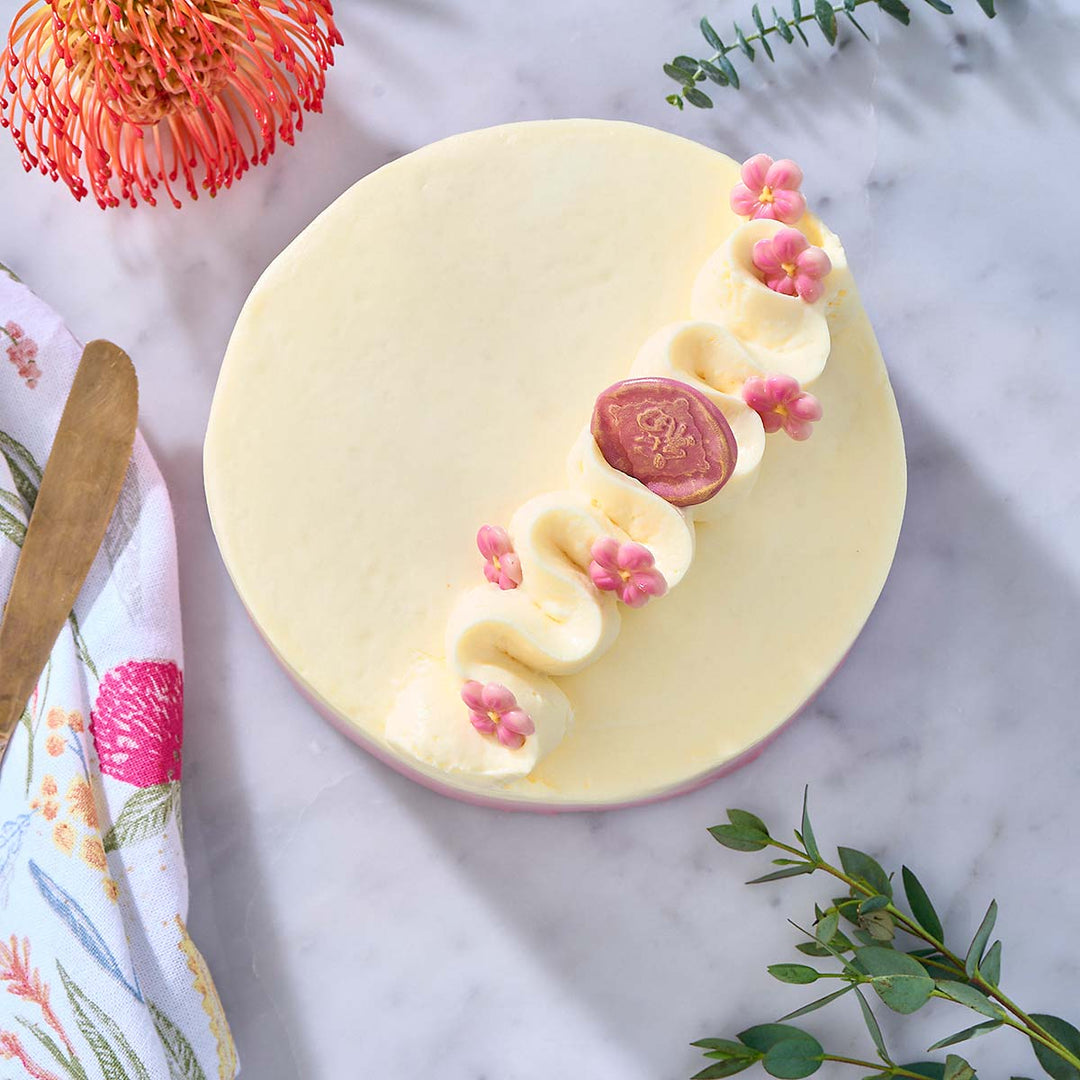 FU White Peach Cake