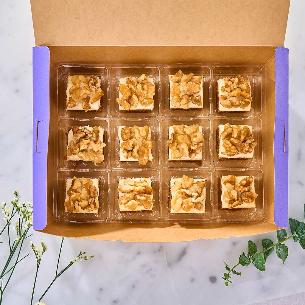Mini Cakes (Box of 12)