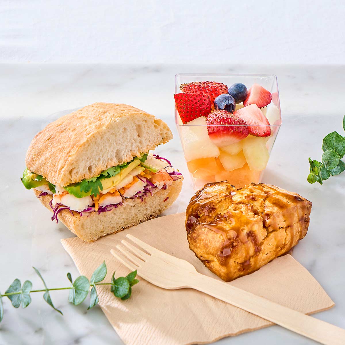 Individual Refreshment Box (with Premium Sandwich)
