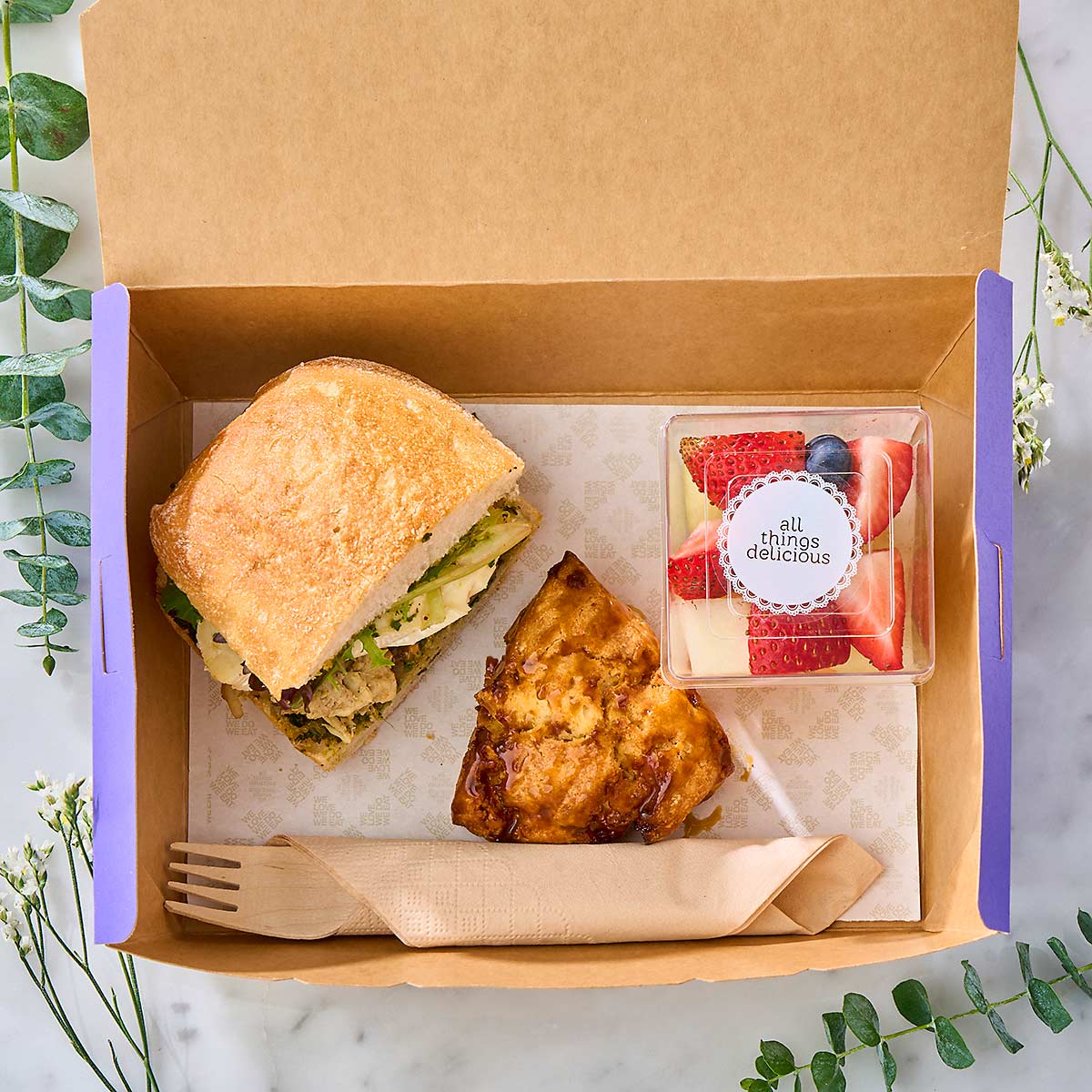 Individual Refreshment Box (with Regular Sandwich)