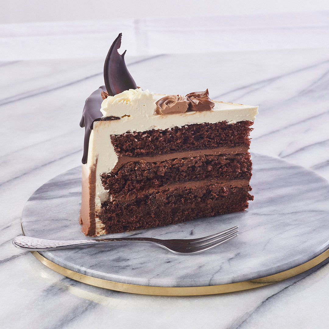 Chocolate Crunch Ombre Cake