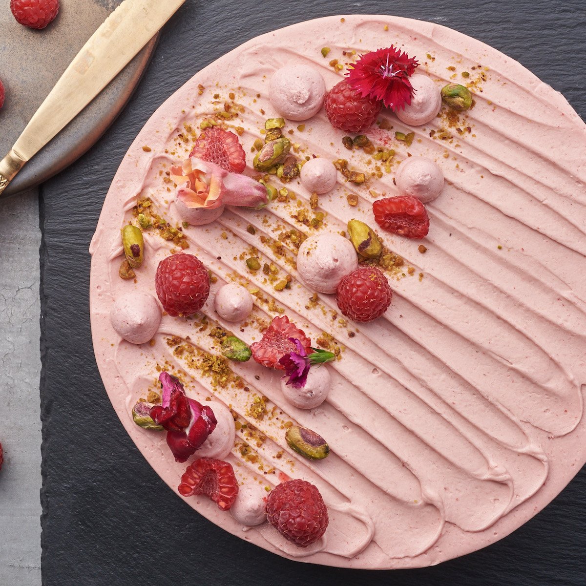 Raspberry Pistachio Cake
