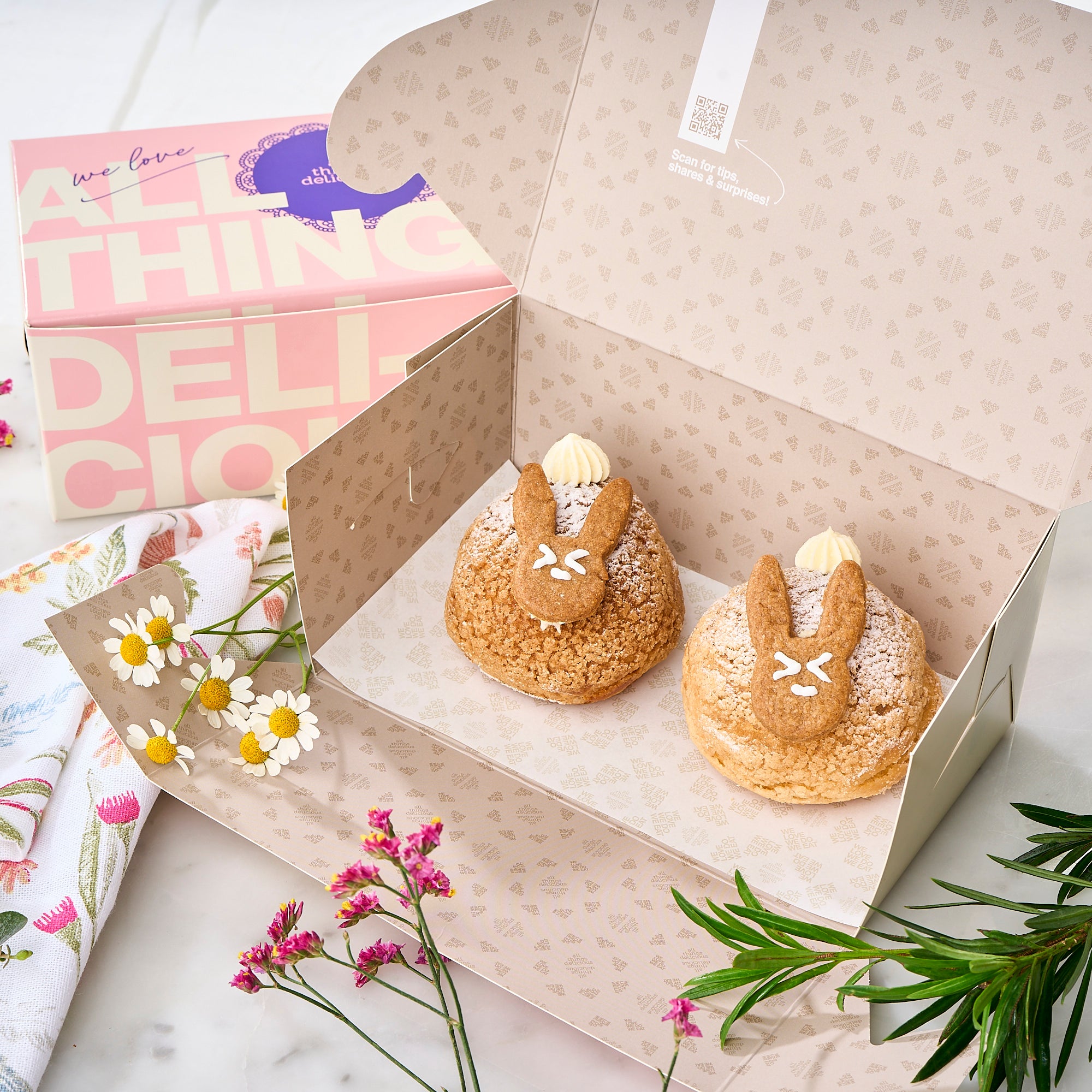 Petite Rabbit Gianduja Chocolate Choux (Box of 2)