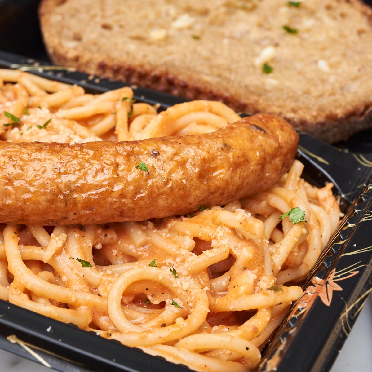 Pasta Bento - Cherry Tomatoes & Chicken Fennel Sausage